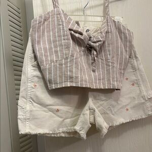 Two piece bundle. American Eagle Cream Embroidered Denim Shorts & ReVamped Top S